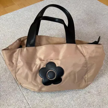 플라워 모티브 토트백 베이지