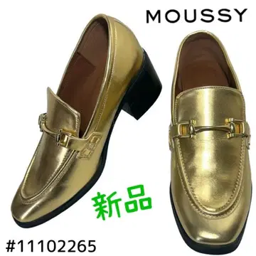 MOUSSY 골드 홀스빗 로퍼 펌프스 Macro