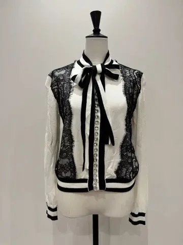 애드니시스 니트