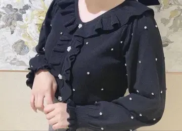 evelyn 비쥬 프릴 니트