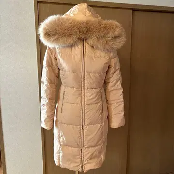 EmiriaWiz 베이지 롱 다운 자켓 이번 주에 삭제합니다.