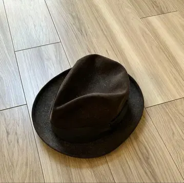Churchill ltd 다크 브라운 울 햇