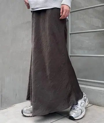 CIAOPANIC TYPY 스타일업 새틴 스커트 차콜 그레이