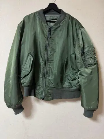 ALPHA INDUSTRIES MA-1 그랑크루 플라이트 자켓