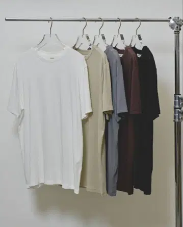 새상품급 todayful 베이직 스무스 T