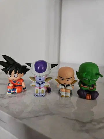 드래곤볼 피규어 4체 세트