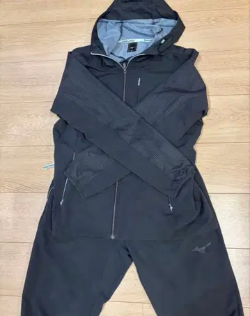 MIZUNO 후드 부착 블랙 저지 M 사이즈