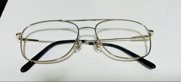 새상품 RIM 화이트 골드 프레임 안경 케이스 포함