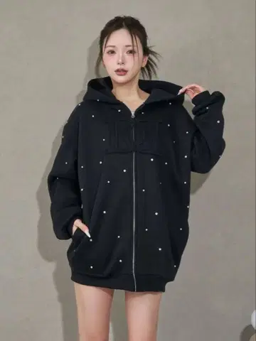 Darich DD 로고 비쥬 지퍼 후드티 블랙