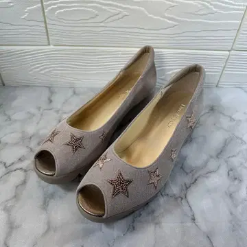 힐즈아베뉴 별 자수 오픈토 펌프스 그레이 24cm