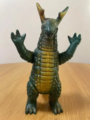 론 반다이 구 울트라 괴수 시리즈