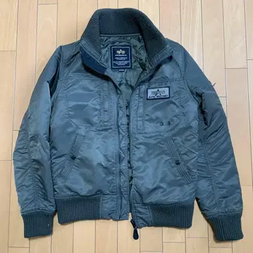 ALPHA INDUSTRIES 밀리터리 자켓 그레이
