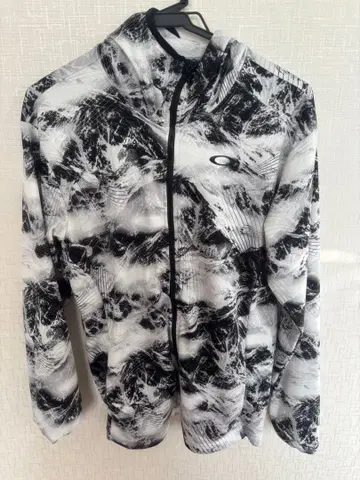 오클리 후디 자켓 M 사이즈