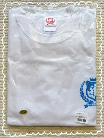 새로운 학교의 리더즈 화이트 T셔츠