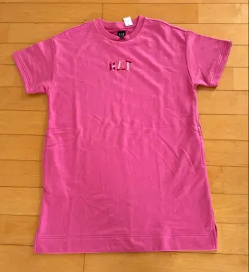 GAP 반팔 맨투맨