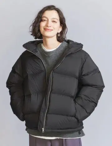 [ 미사용 새상품 ] 나일론 후드 리사이클 다운 자켓