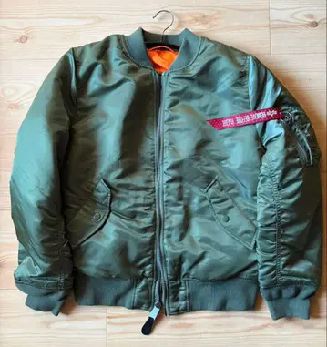 Alpha Industries 알파인더스트리 MA-1 자켓