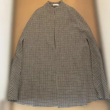 MADISONBLUE 하운드 투스 케이프 코트