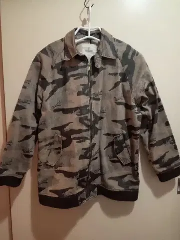 NEWBURGH 카모 패턴 집업 자켓 XL