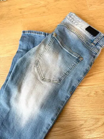 Danke Schon 라이트 블루 데미지 가공 스키니 28인치