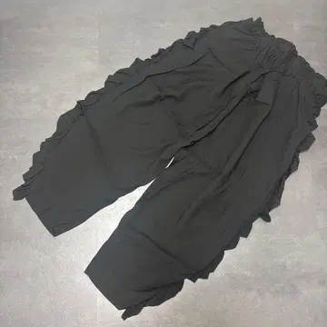 unica 프릴 팬츠 블랙