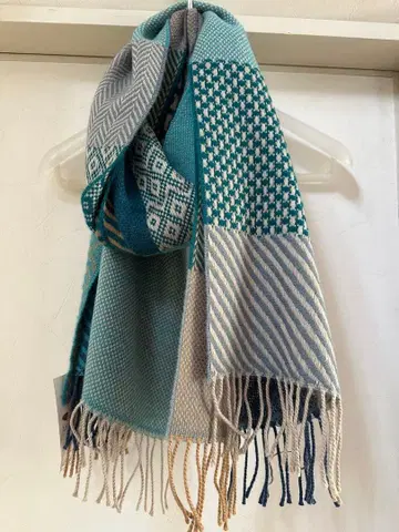 새상품 이탈리아제 스톨