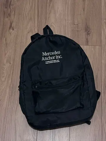Mercedes anchor inc. 백팩