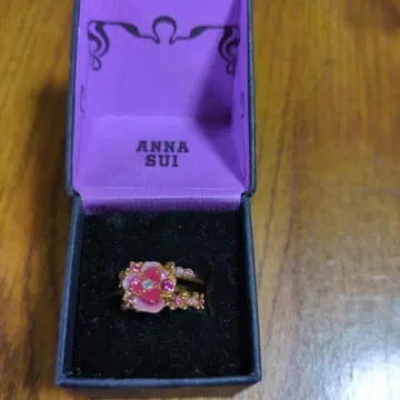 ANNA SUI 꽃 모티브 반지