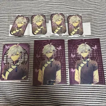 피오피오레의 만종 피오피 마루쿠지 올록 락 아크릴 스탠드 캔뱃지