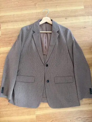 브라운 체크 무늬 테일러드 자켓 L 사이즈