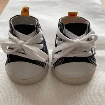 빌드베어, 블랙 스니커즈 화이트 끈 포함 신발