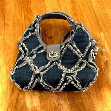 데님 블루 프린지 장식 핸드백