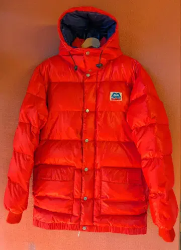 마운틴 이큅먼트 울트라 웜 다운 자켓