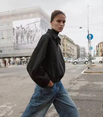 ZARA 울 소재 대비 컬러 봄버 자켓