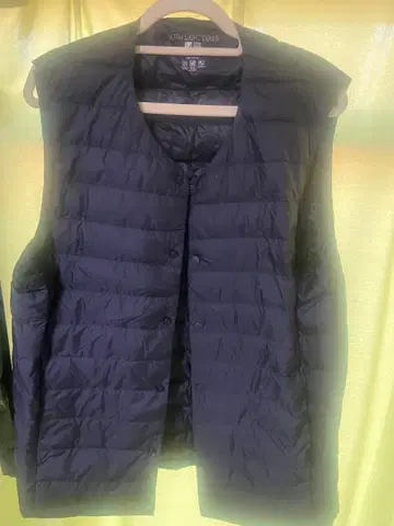 울트라 라이트 다운 네이비 다운 베스트