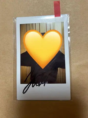 NEXZ YUKI 친필 사인 폴라로이드