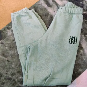 BAUM UND PFERDGARTEN 스웨트 팬츠 민트 그린