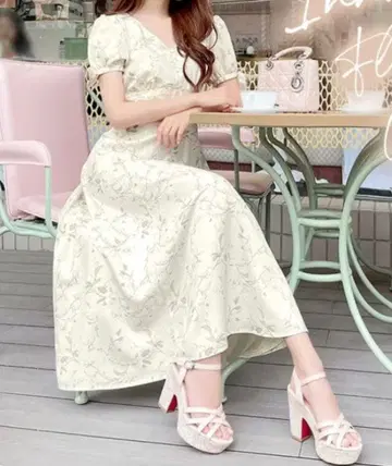 michellMacaron 미셸 마카롱 이노센스 플뢰르 원피스