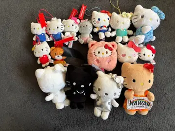 미사용 새상품 귀여운 헬로키티 다양한 크기의 봉제 인형 16개