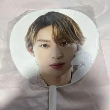 콘도 슌타 Lienel 부채 리에넬