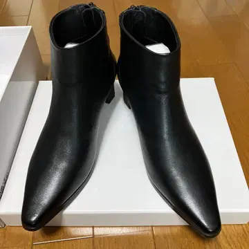 미착용 새상품 시어링 가죽 숏부츠