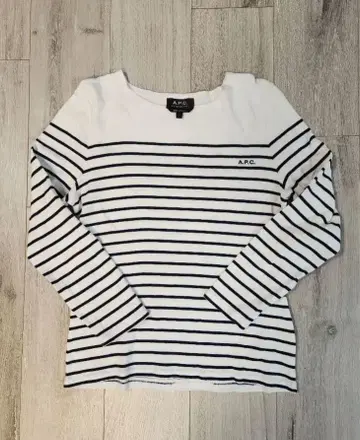 A.P.C. 스트라이프 긴팔 T셔츠 L 사이즈