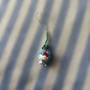 아야나미 레이 헬로키티 키링 레트로 레어 끈 장식