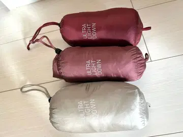 UNIQLO 울트라 라이트 다운 긴팔 x 2 베스트 x 1