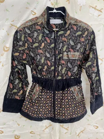 페이즐리 무늬 허리밴딩 자켓