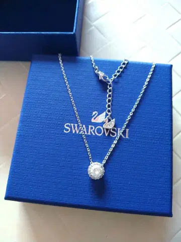 스와로브스키 새상품 영수증 있음 Angelic 목걸이 스와로브스키