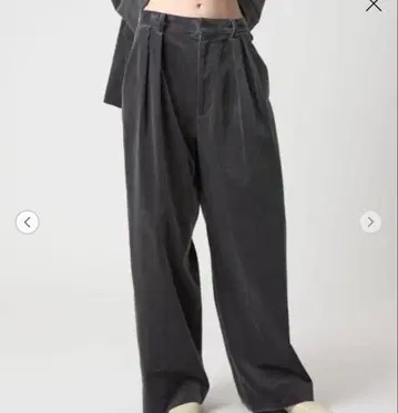 새상품급 6(ROKU) 코튼 코듀로이 팬츠 이번 시즌