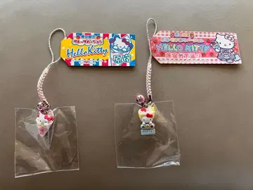 [고토치 키티] 도쿄 한정 하라주쿠 다케시타 거리 크레이프 족쇄 스트랩