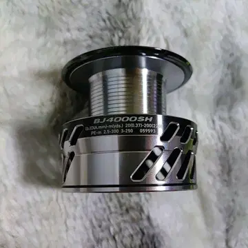 솔티가 BJ4000SH 스피닝 릴 스풀