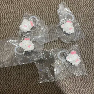 산리오 메지루시 액세서리 복슬복슬 스노우 헬로키티 4개 세트